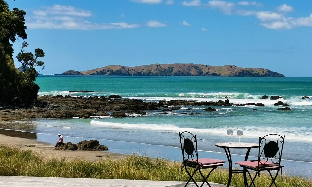 Taupo Bay House | A Hidden Gem - Taupo Bay