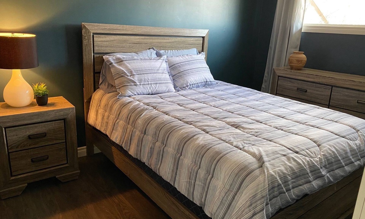Esterhazy House | A higher level of renting. Everything you need. Esterhazy, Saskatchewan
