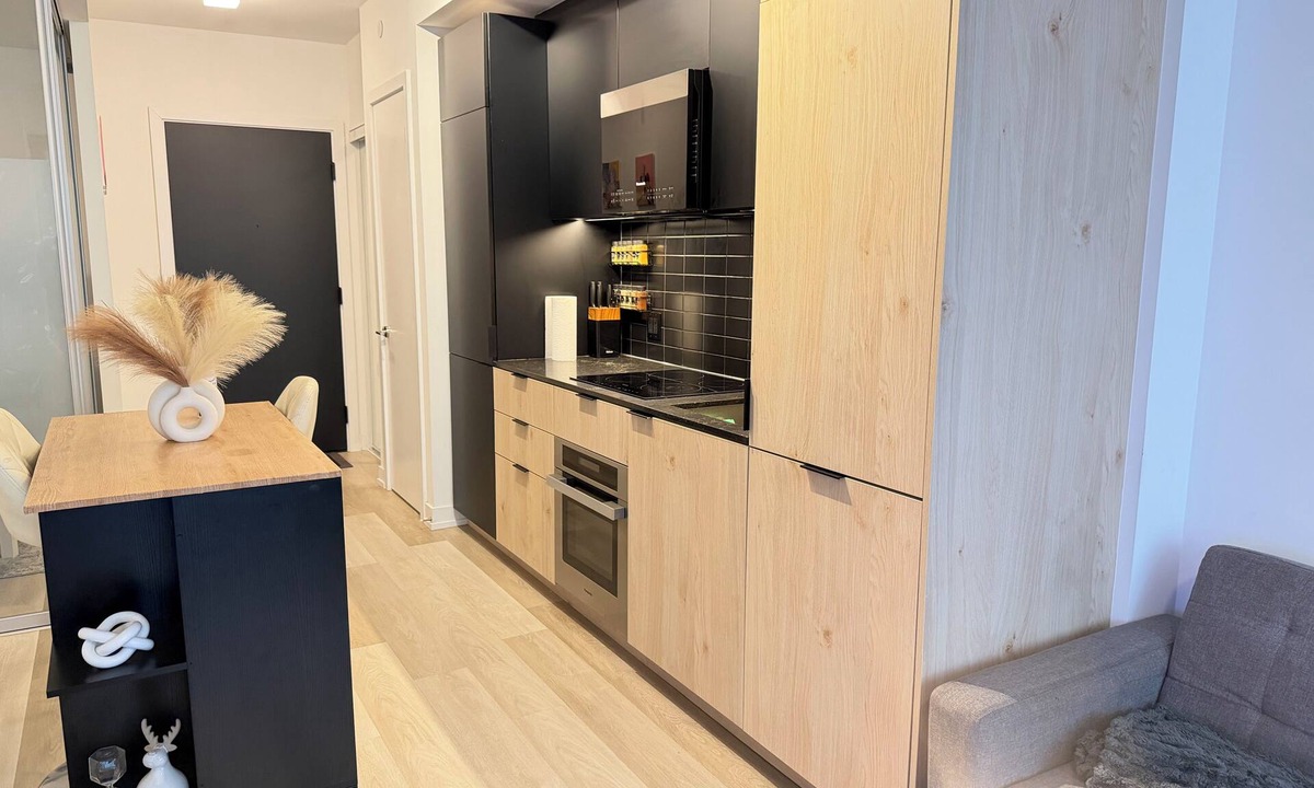 Old Town Apartment | A home away from home