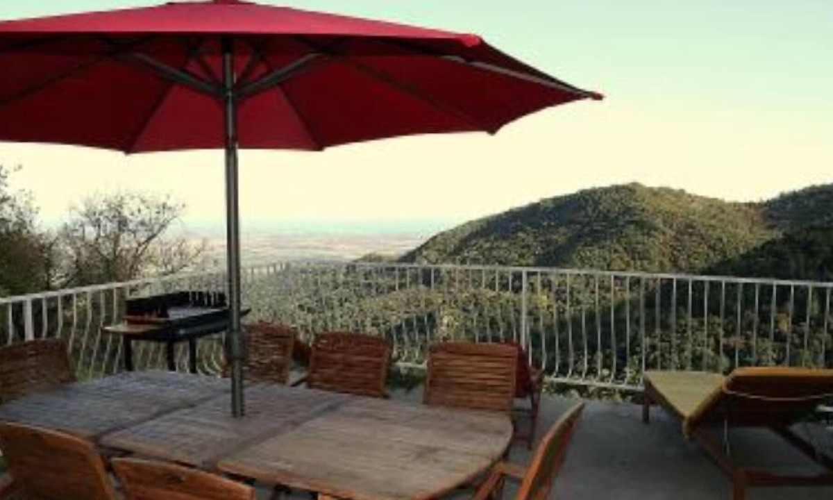 Poggio-di-Nazza Apartment | A house in Corsica