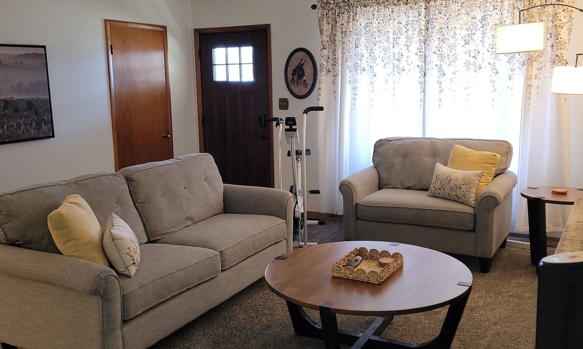 Garden City House | A Kansas Wildflower