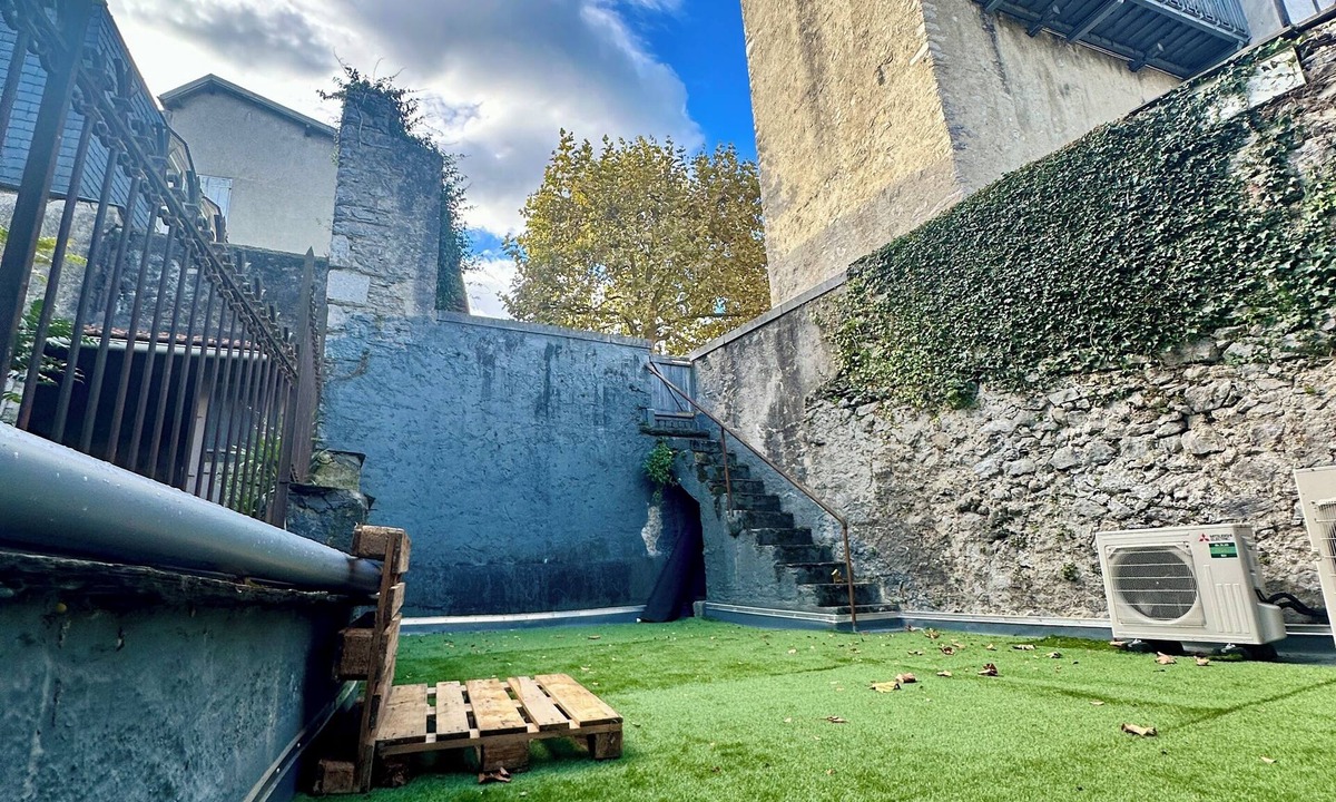 Lourdes Apartment | A l'ombre de la Tour