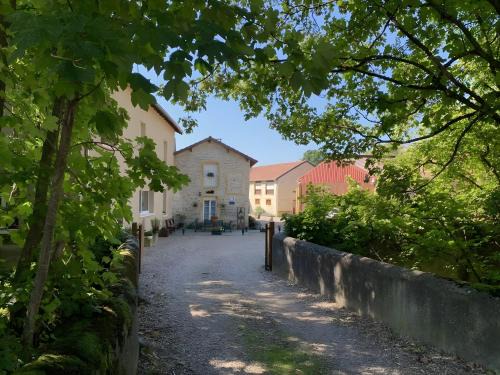 Peltre Bed & Breakfast | A La Cour Basse