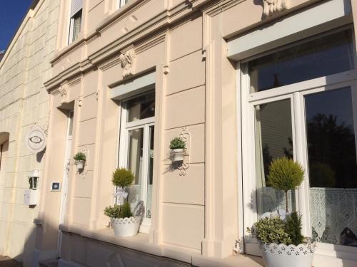 Bleriot-Plage House | A La Dolce Vita