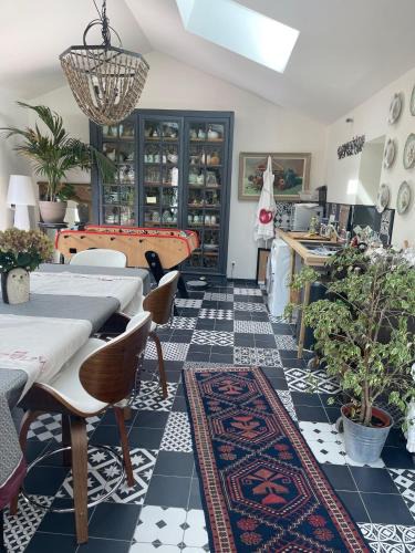 Coueron House | A la guiniere