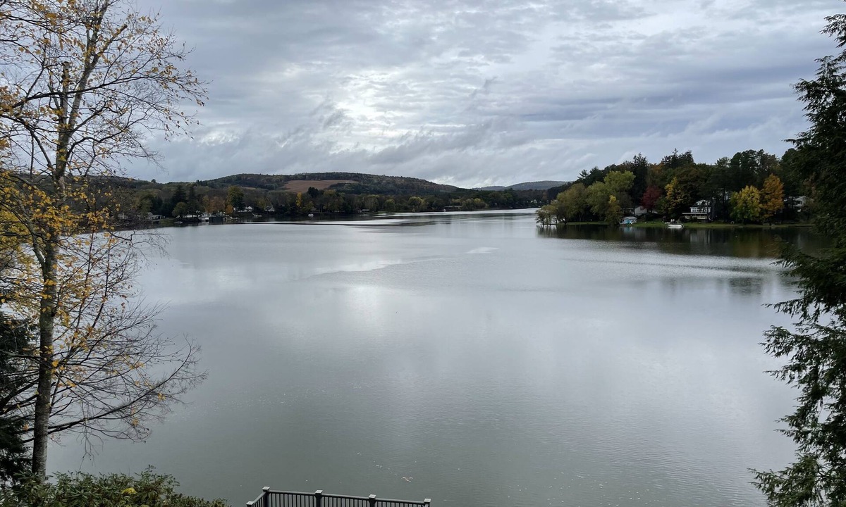 Oneonta House | A Lakeview Paradise