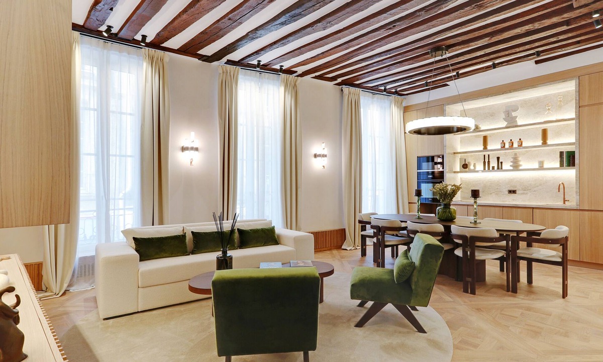 6th Arrondissement Apartment | A Lavish 3-BR/3BA with Services in Saint-Germain