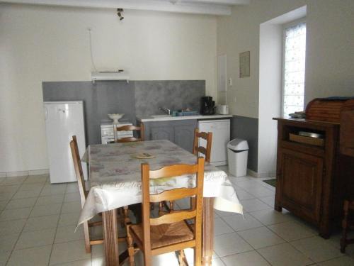 Saint Sever House | A linès