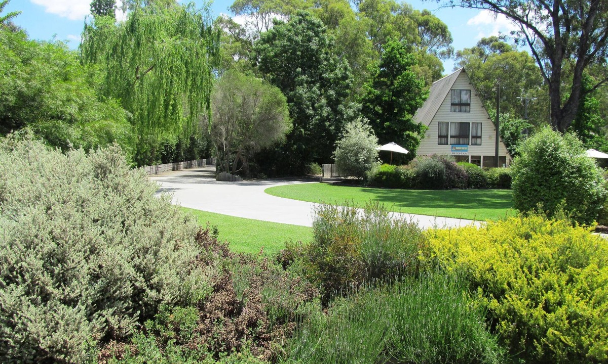 Big Hill RV Rental | A-line Holiday Park