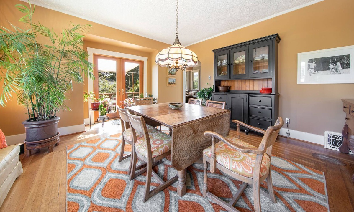 Sunset Hill House | A Lovely Seattle Stay