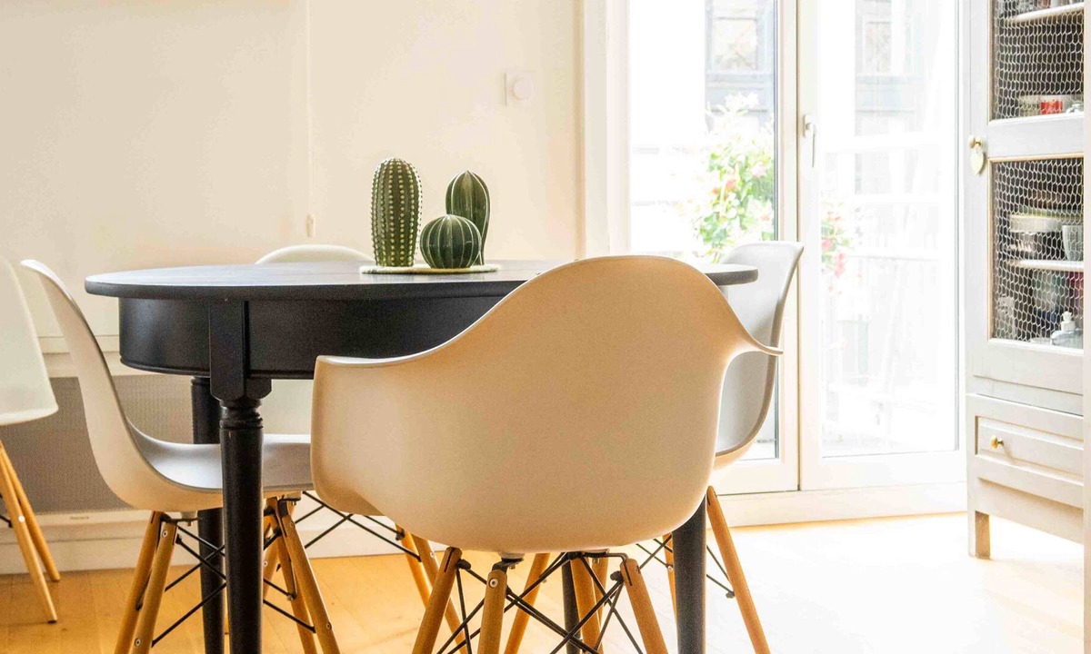 Old Lille Apartment | A luminous love cocoon with balcony in Lille