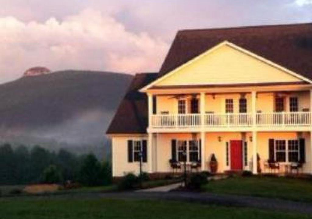 Pinnacle Bed & Breakfast | A Mighty Oak B&B