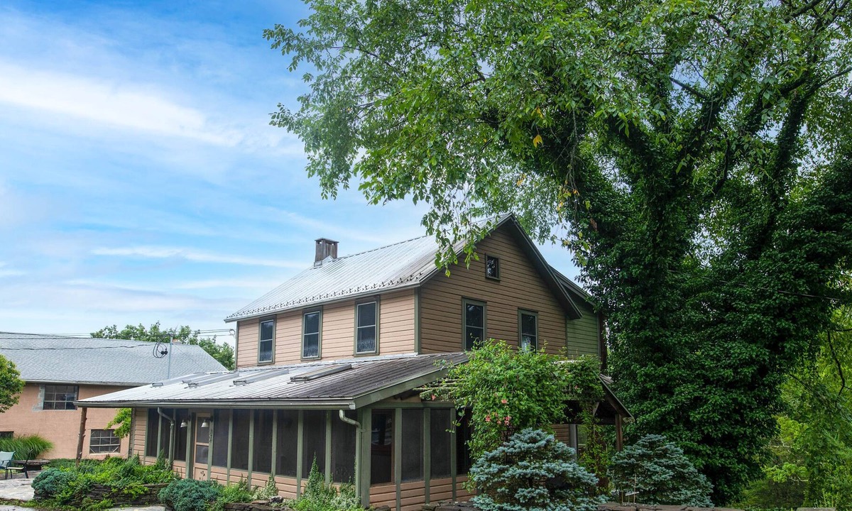 Hurley Other | A Modern Farmhouse Oasis