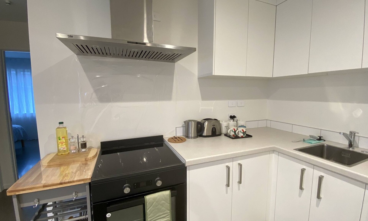 Bell Block Apartment | A Modern & Homely Suite