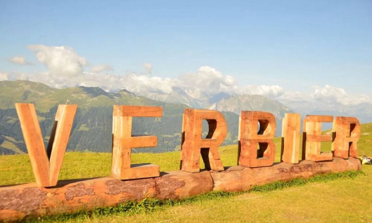 Verbier Apartment | A MODERN VERBIER LUXURY IN HAMEAU RANGE