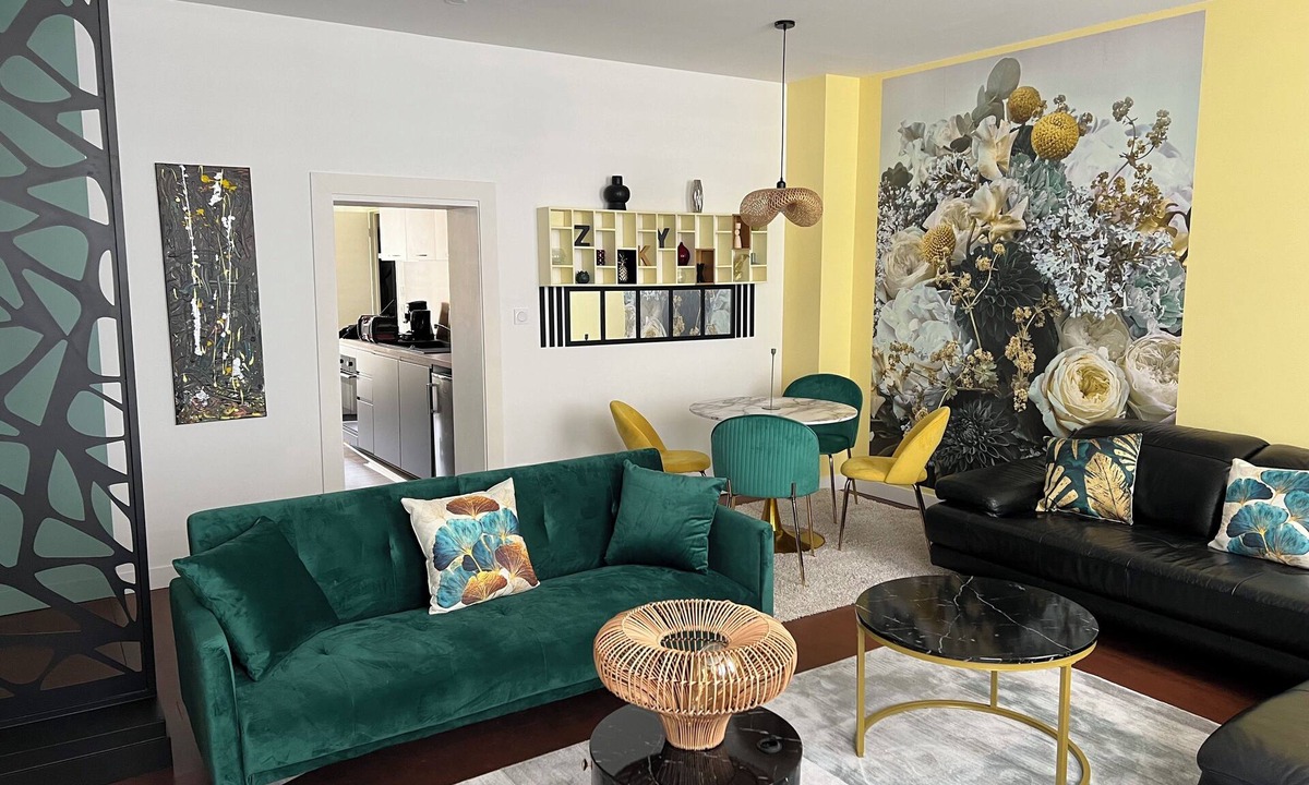 Moulins Apartment | A moment of pure happiness