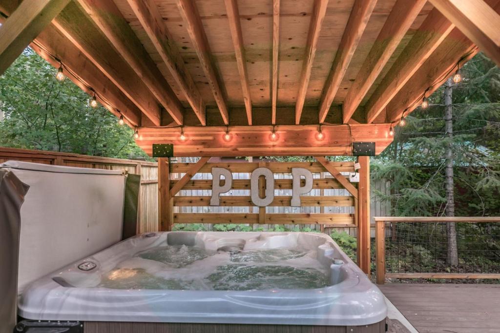 Leavenworth House | A Peace of Pine