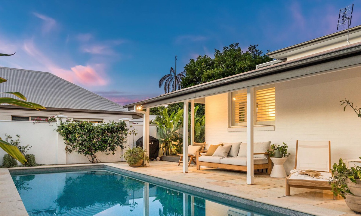 Suffolk Park House | A PERFECT STAY - Shutters at Byron