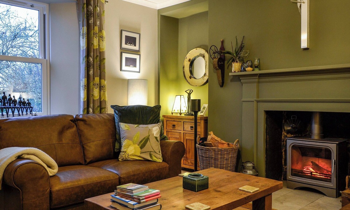 Alyth Cottage | A real gem of a cottage.