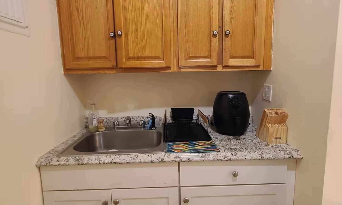 Yonkers Apartment | A Room In Yonkers