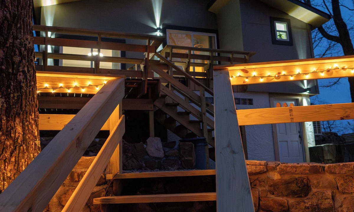 Rising Fawn Apartment | A Serene Retreat with Rustic Elegance within the Appalachians