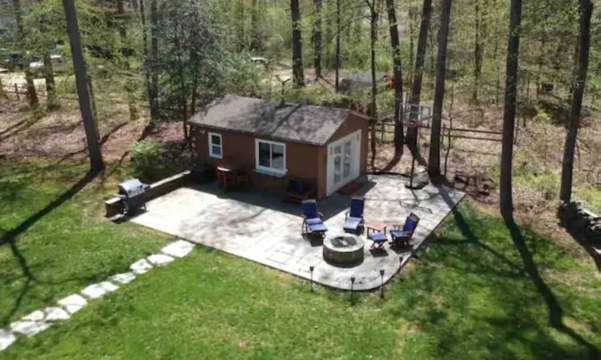 Parole House | A Serene Tiny Home Experience