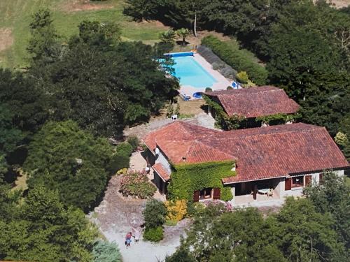 Armous-et-Cau House | A Soulas