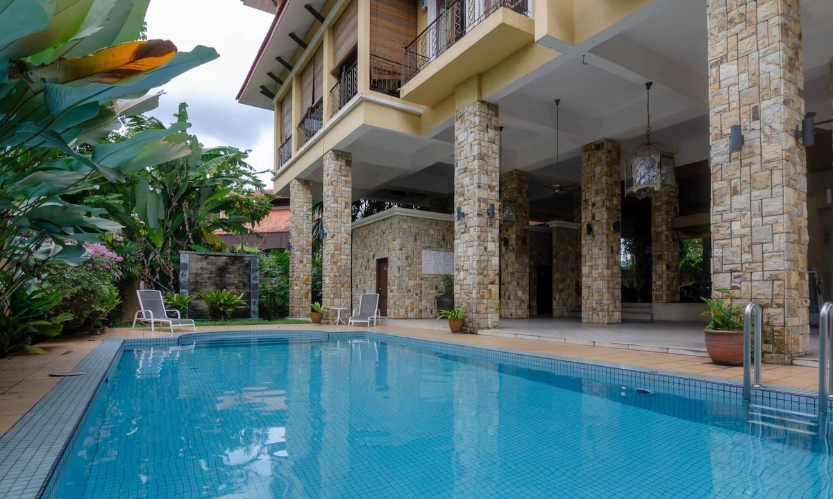 Ampang Apartment | A Spacious & Cozy 5BR Unit in Ampang, FREE Parking