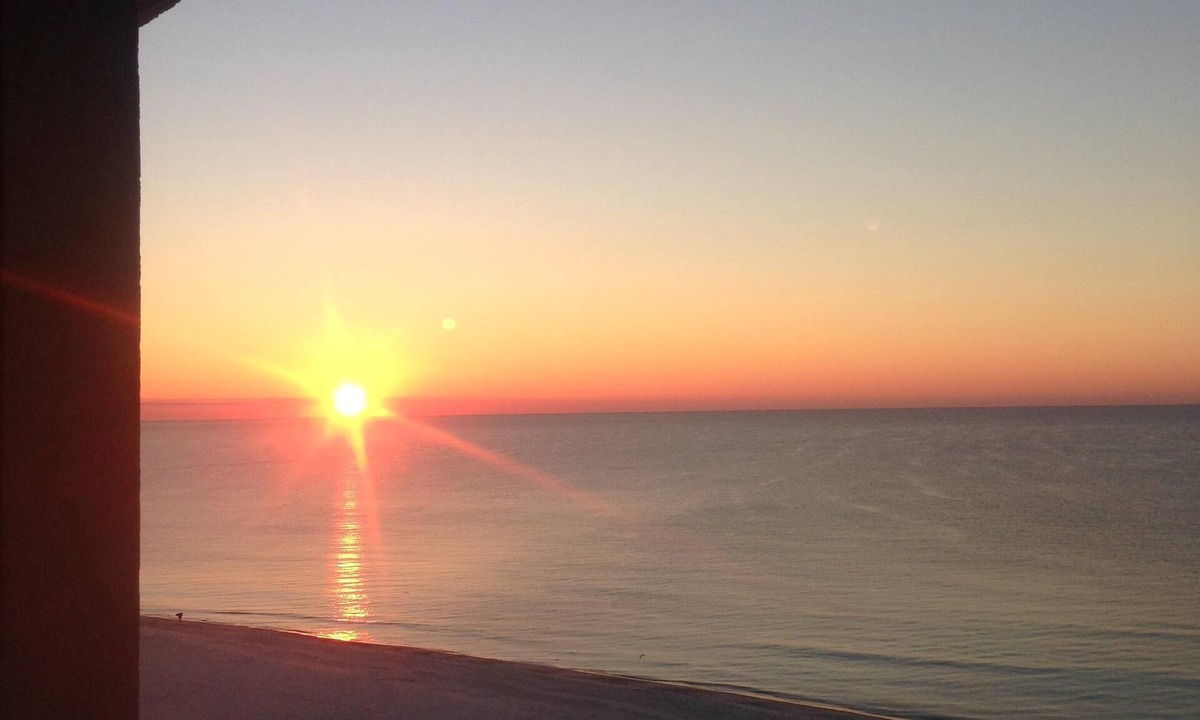 Orange Beach Condo | A+ Spectacular Beach Front Condo! 2BR 2BA! Sleeps up to 6. Great rates!