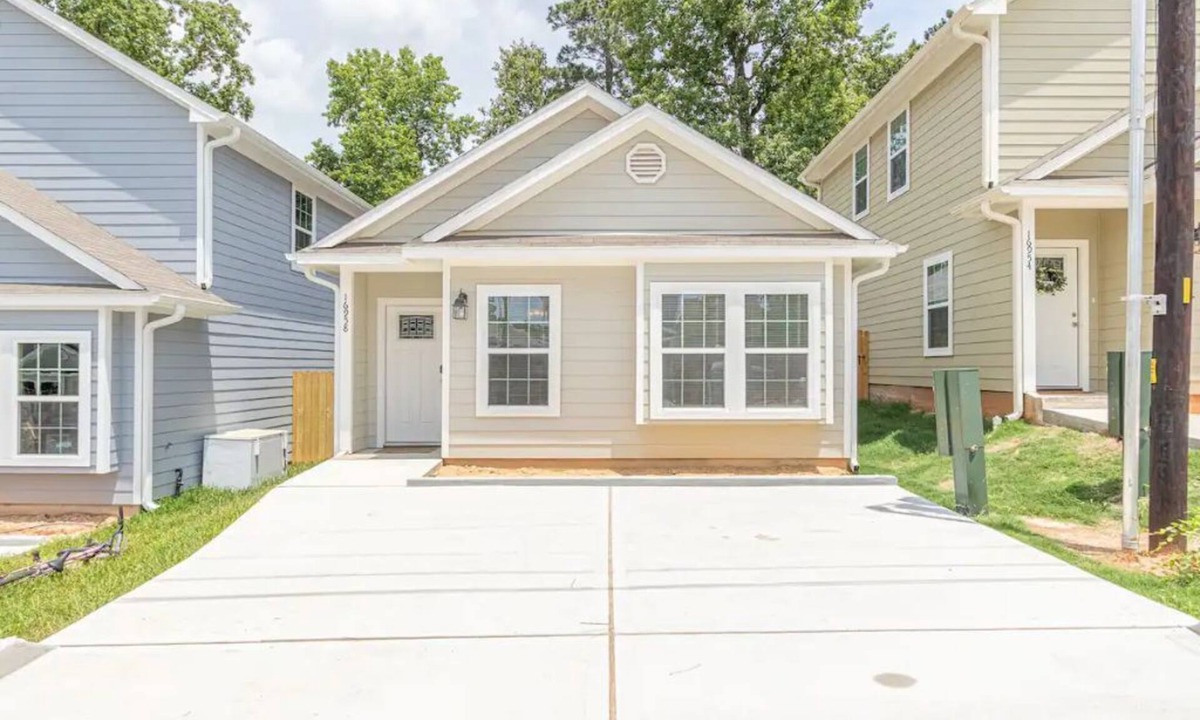 Montgomery House | A Stone's Throw Bungalow Minutes from Lake Conroe
