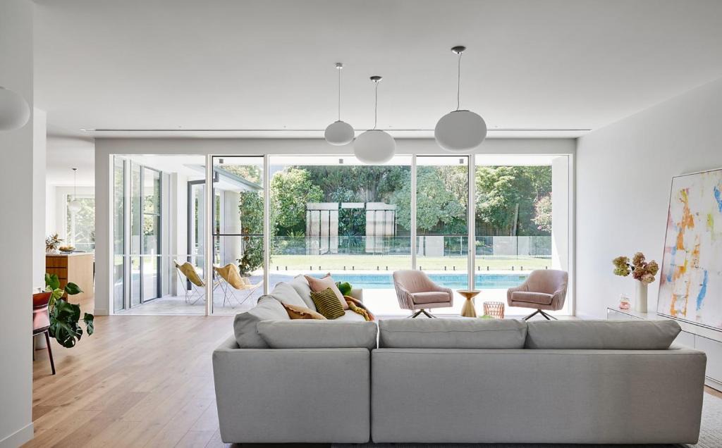 Kew Apartment | A studly transformation has taken place behind the original