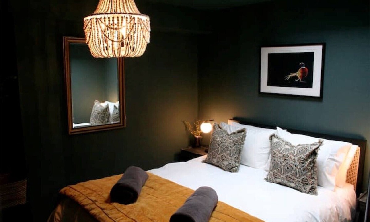 Bath City Centre Apartment | A stunning flat with a view!