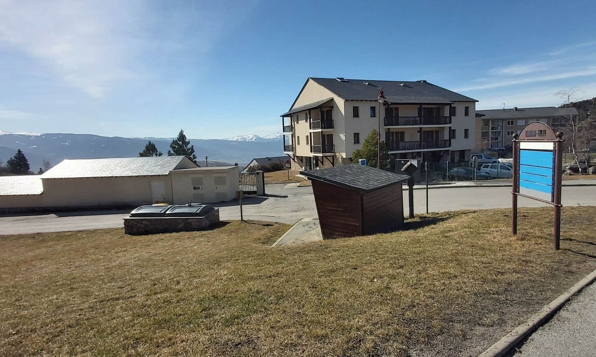 Font-Romeu-Odeillo-Via Apartment | A thousand suns