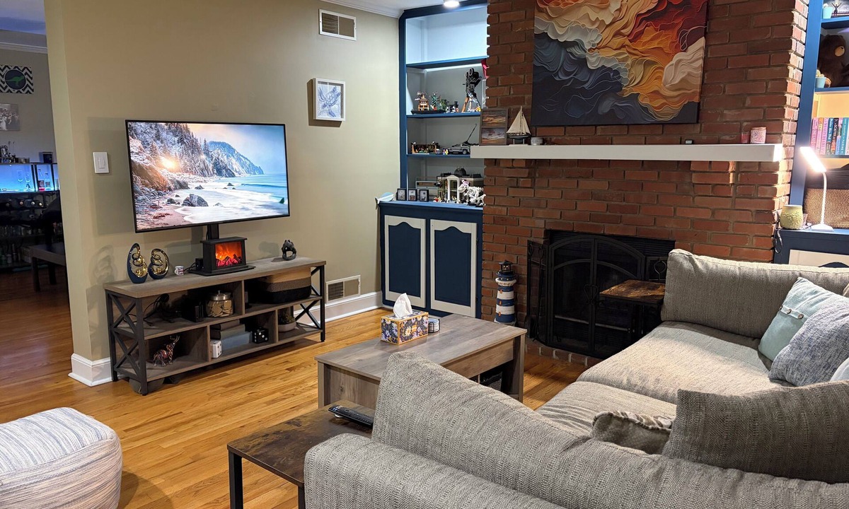 Mount Washington House | A Touchdown Location for the Draft