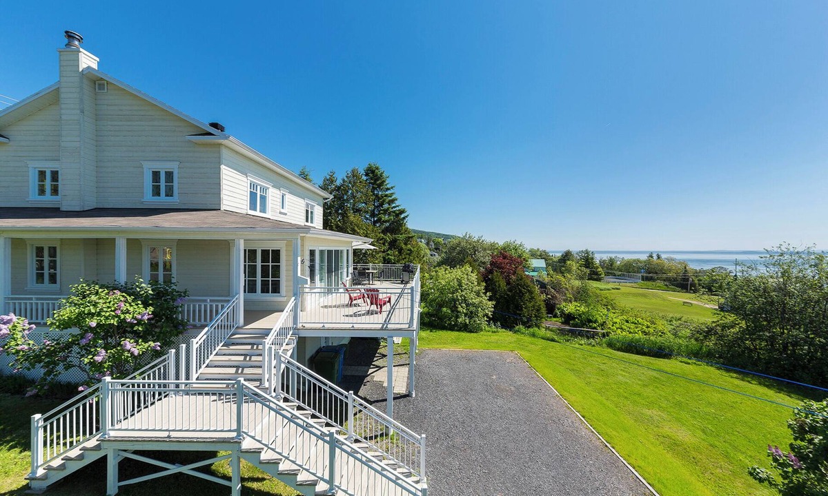 Cap-a-l'Aigle House | A traditional Charlevoix experience