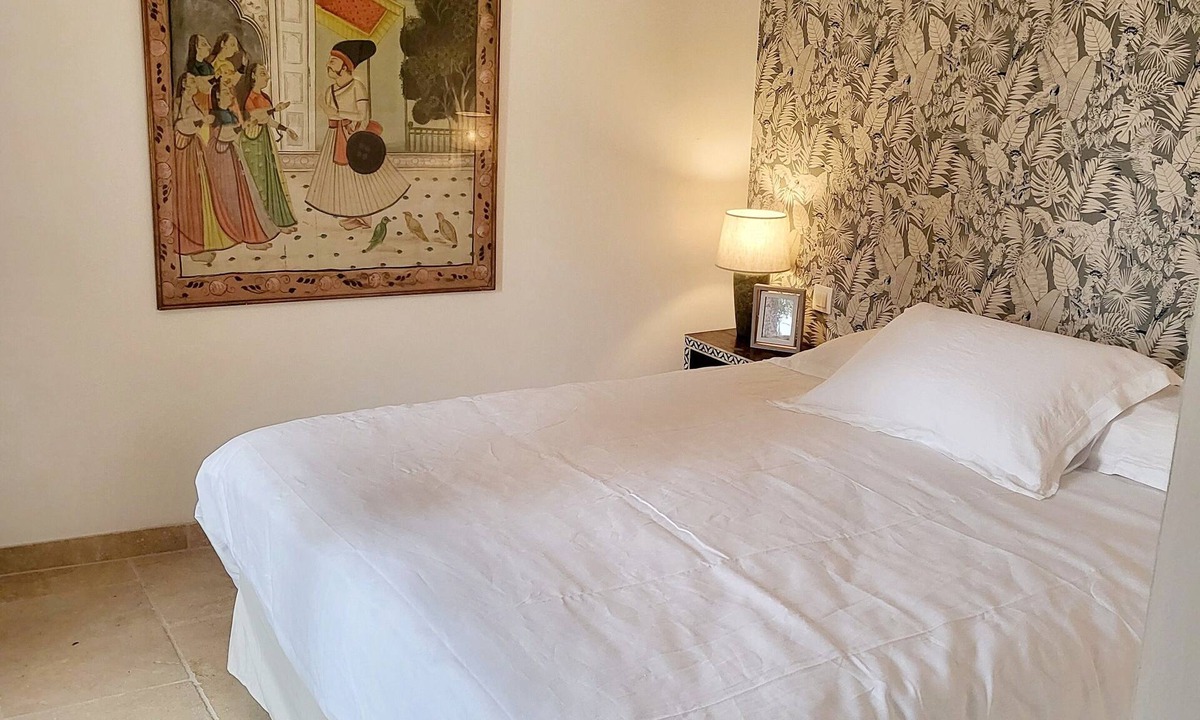 Saint-Pons-de-Mauchiens Apartment | A trip to Pakistan