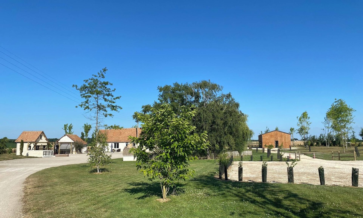 Nouans Cottage | ❤️ A unique venue for your most memorable moments - group gîte with sleeping facilities