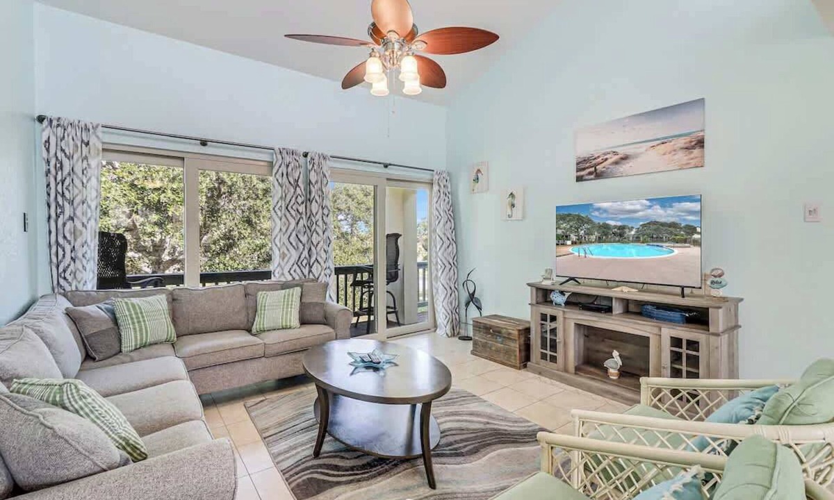 Sailhouse Apartment | A Wave From It All