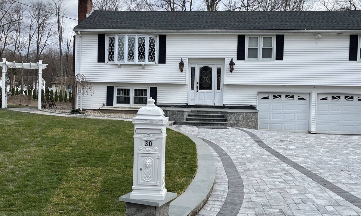 Windsor House | A “Wow” Experience everywhere there is something to stimulate your mind Interest