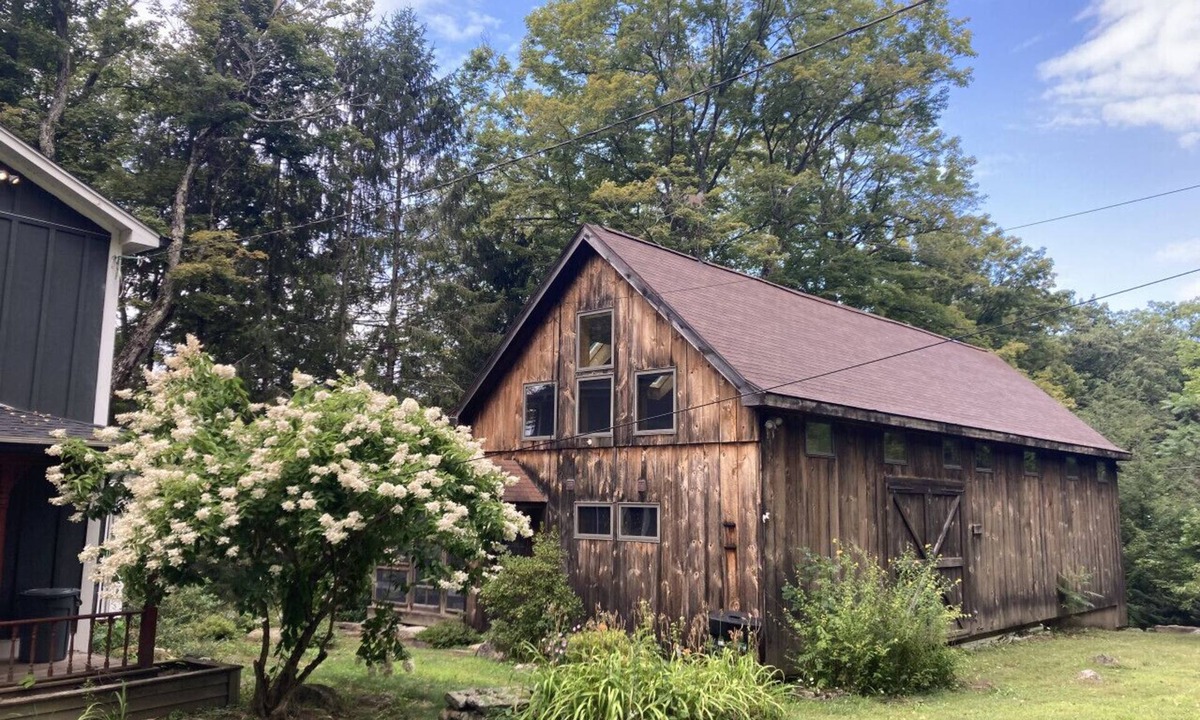 Monterey Other | A Writer`s Retreat at The Barn