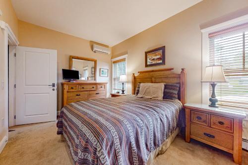 Proctorsville House | A1 at Castle Hill - Apartment
