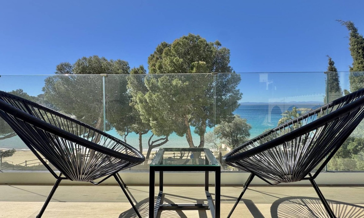 Almadraba-Canyelles Apartment | A15. Wonderful sea views in front of the beach