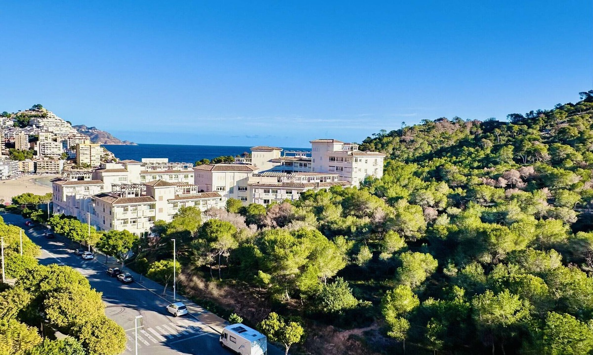 Villajoyosa Apartment | A35 - 2 bedrooms, 2 bathrooms, 2 terraces and garage