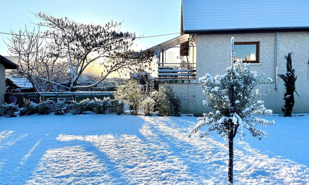 Faverges-de-la-Tour Apartment | Aaah the countryside.