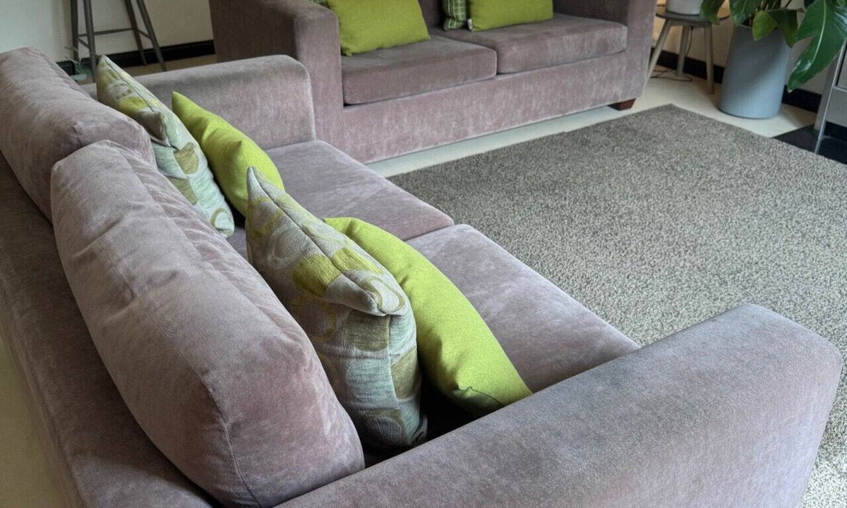 Bilston Apartment | Aaron Glen Apartments - Maraig