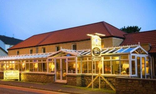 Liberton House | Aaron Lodge