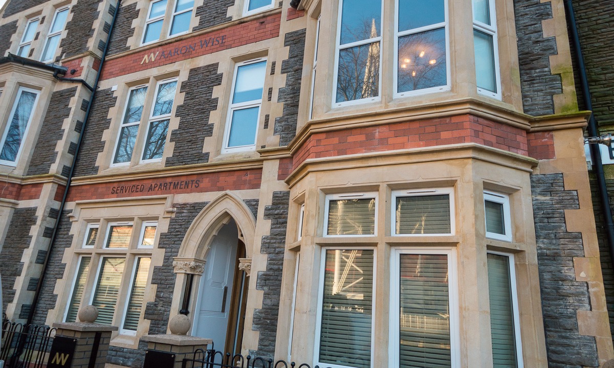 Riverside Hotel | Aaron Wise Apartments Cardiff