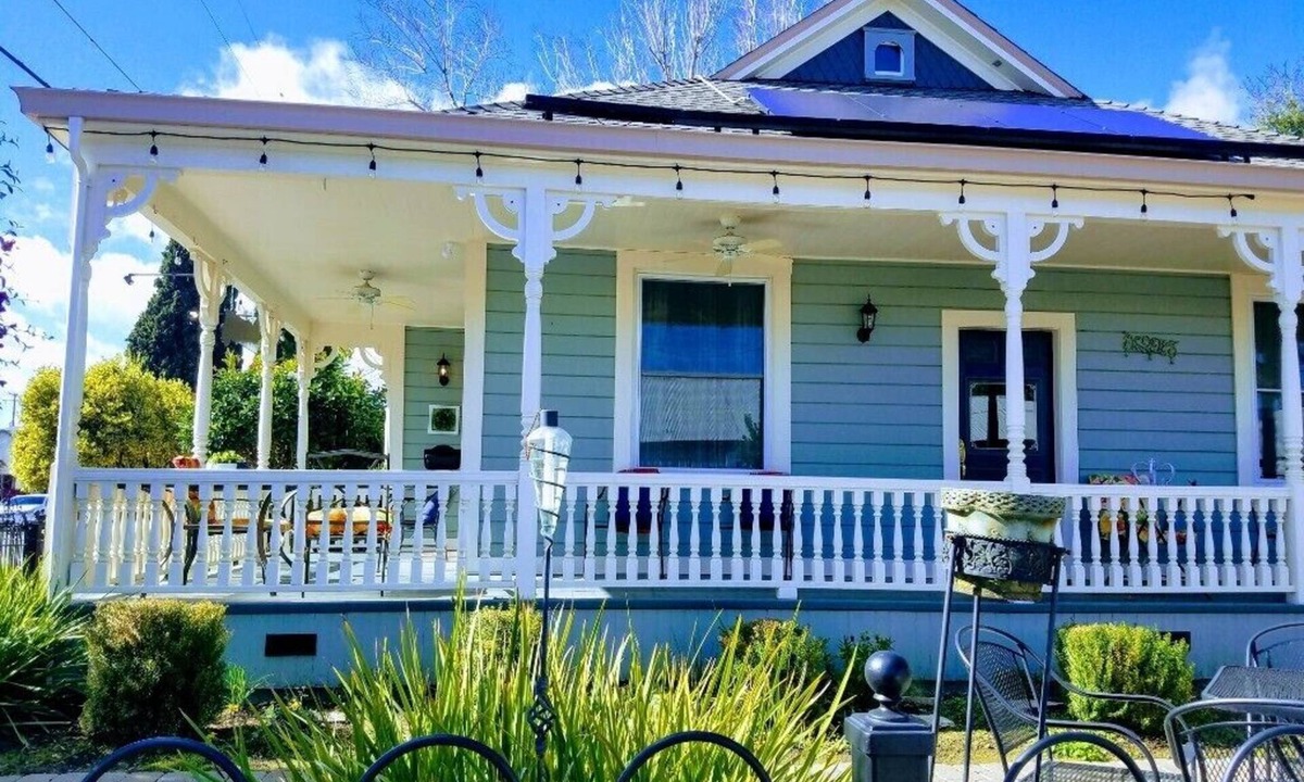 Winters Hotel | Abbey House Inn