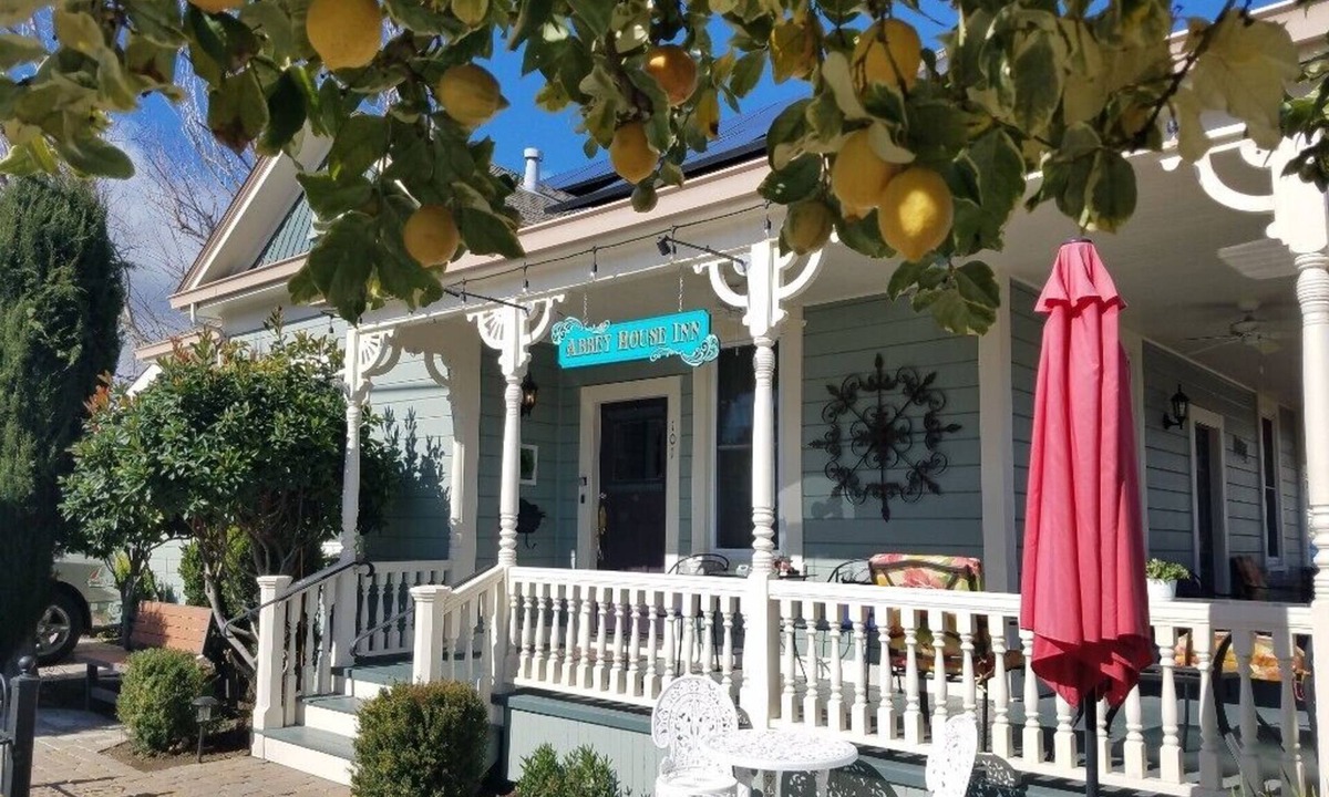 Winters House | Abbey House Inn