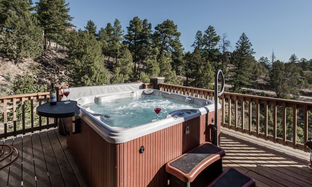 Ruidoso Cabin | Abbey Lodge | Perfect for Large Groups, Hot Tub